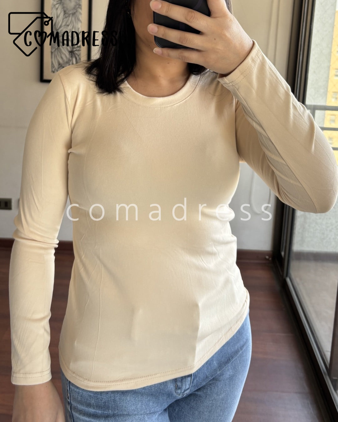 Camiseta Premium Algodón Beige