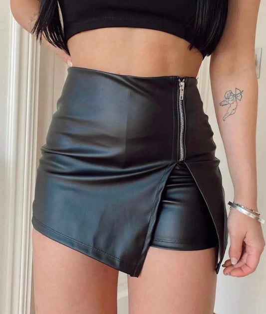 Falda Short Eco Cuero